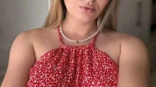 Video Iclik – Dua Orang Sepupu Menginap di Kamar Hotel Bersama Full HD video viral trending - GindirViral