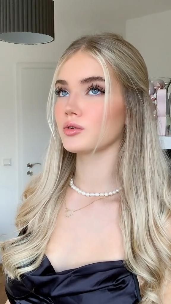 Video Iclik – Cewek Medan Diewe Sampe Kejang Kejang